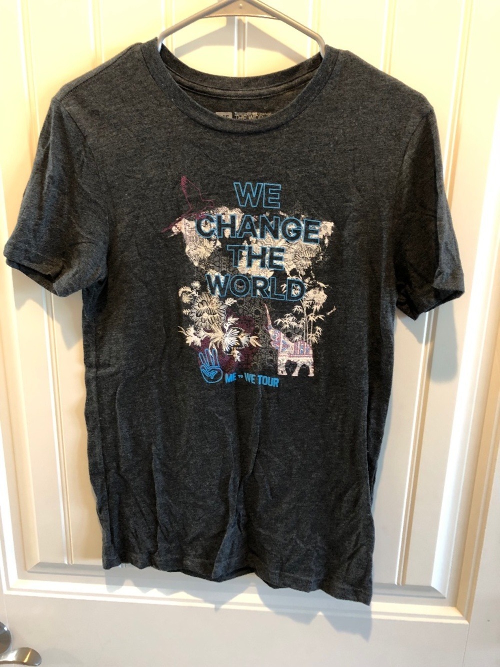 *4 For $25* Me To We We Day Volunteer Shirt Crowd Pumper